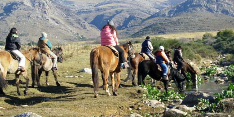 Cabalgatas en Sierra de la Ventana